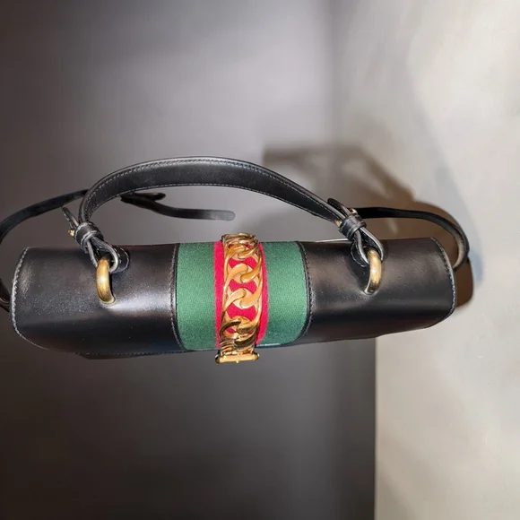 Gucci Sylvie Medium Top Handle, Shoulder Bag w Dust Bag - Picture 6 of 12